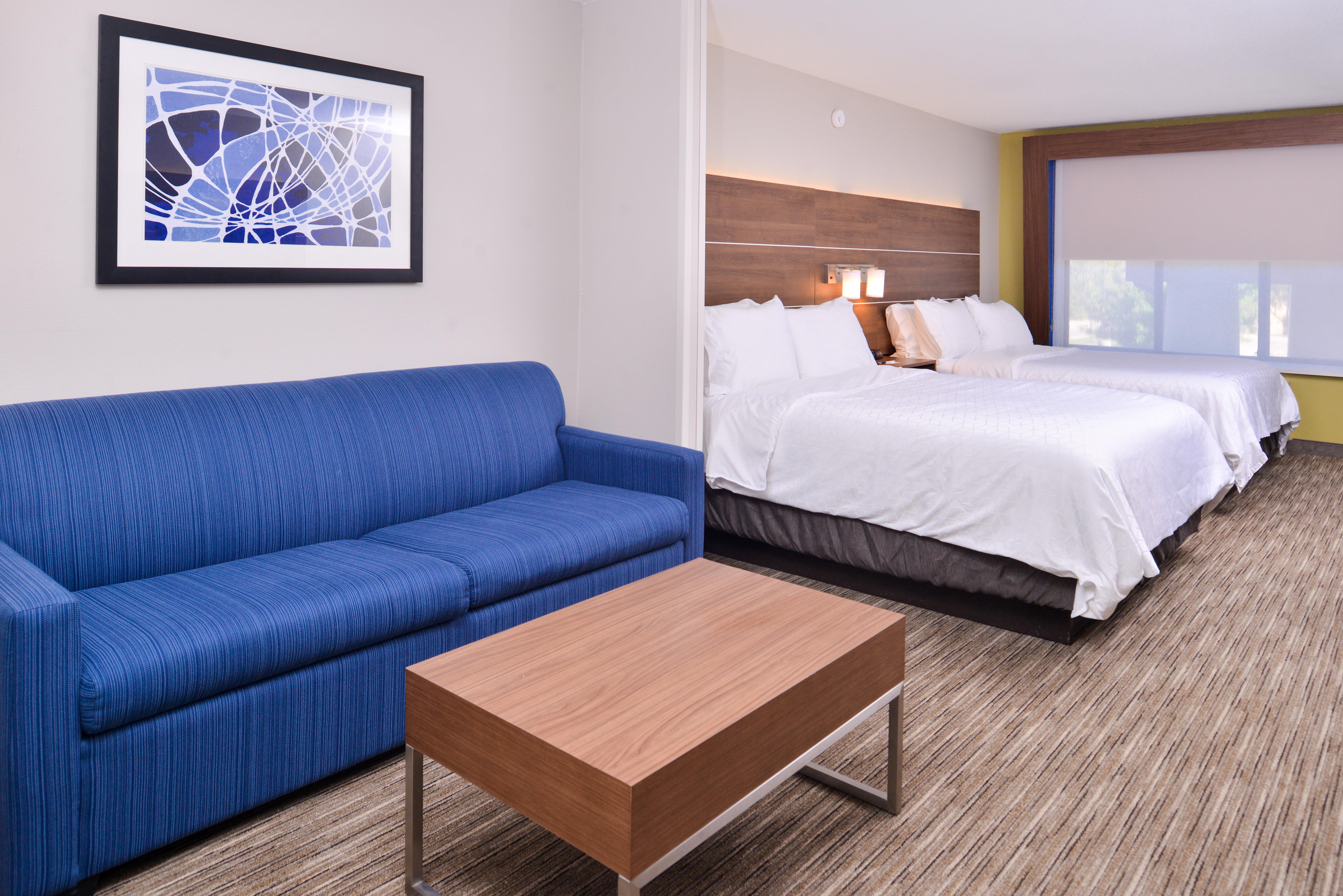 Express & By Ihg Hotel Selma