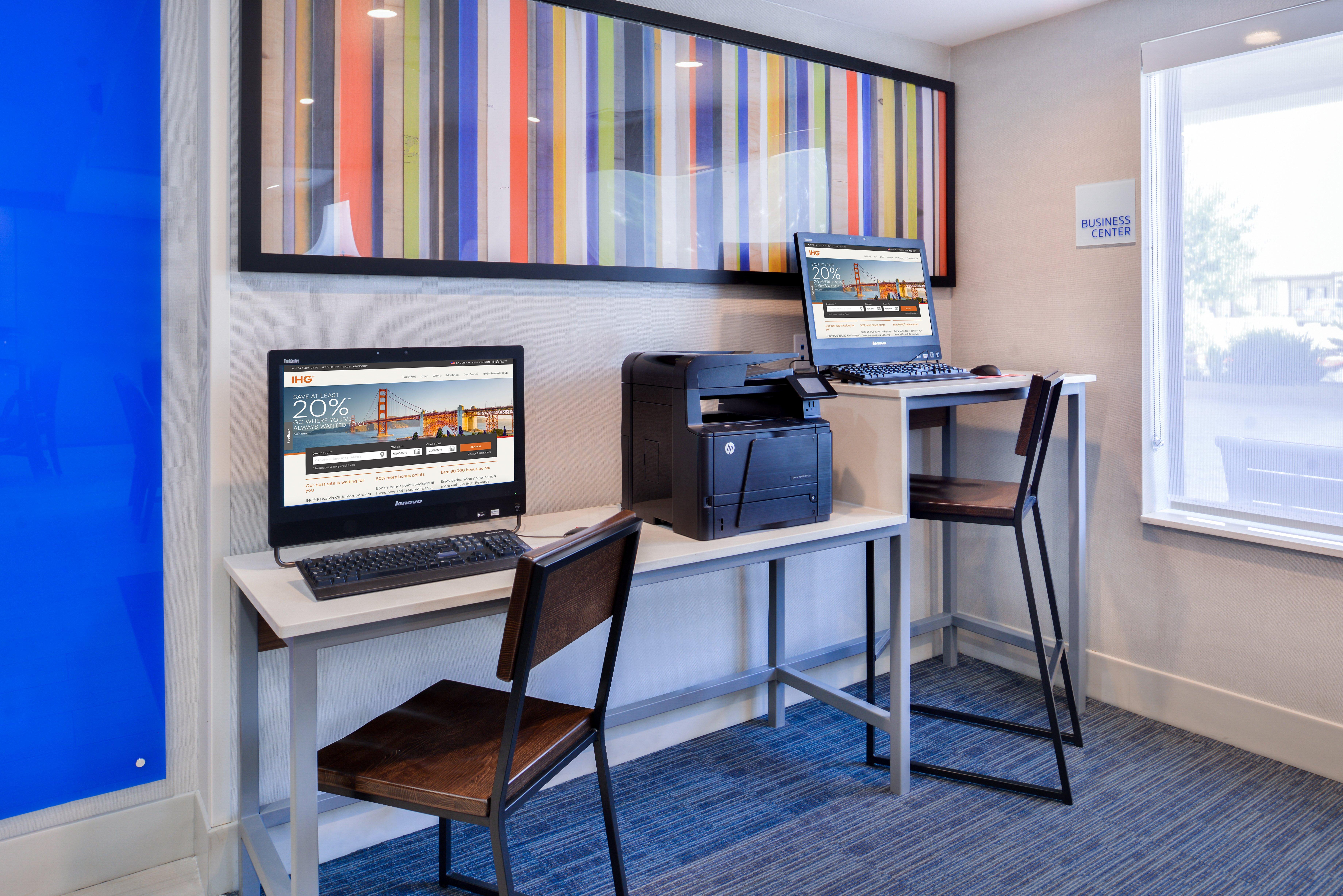 Express & By Ihg Selma
