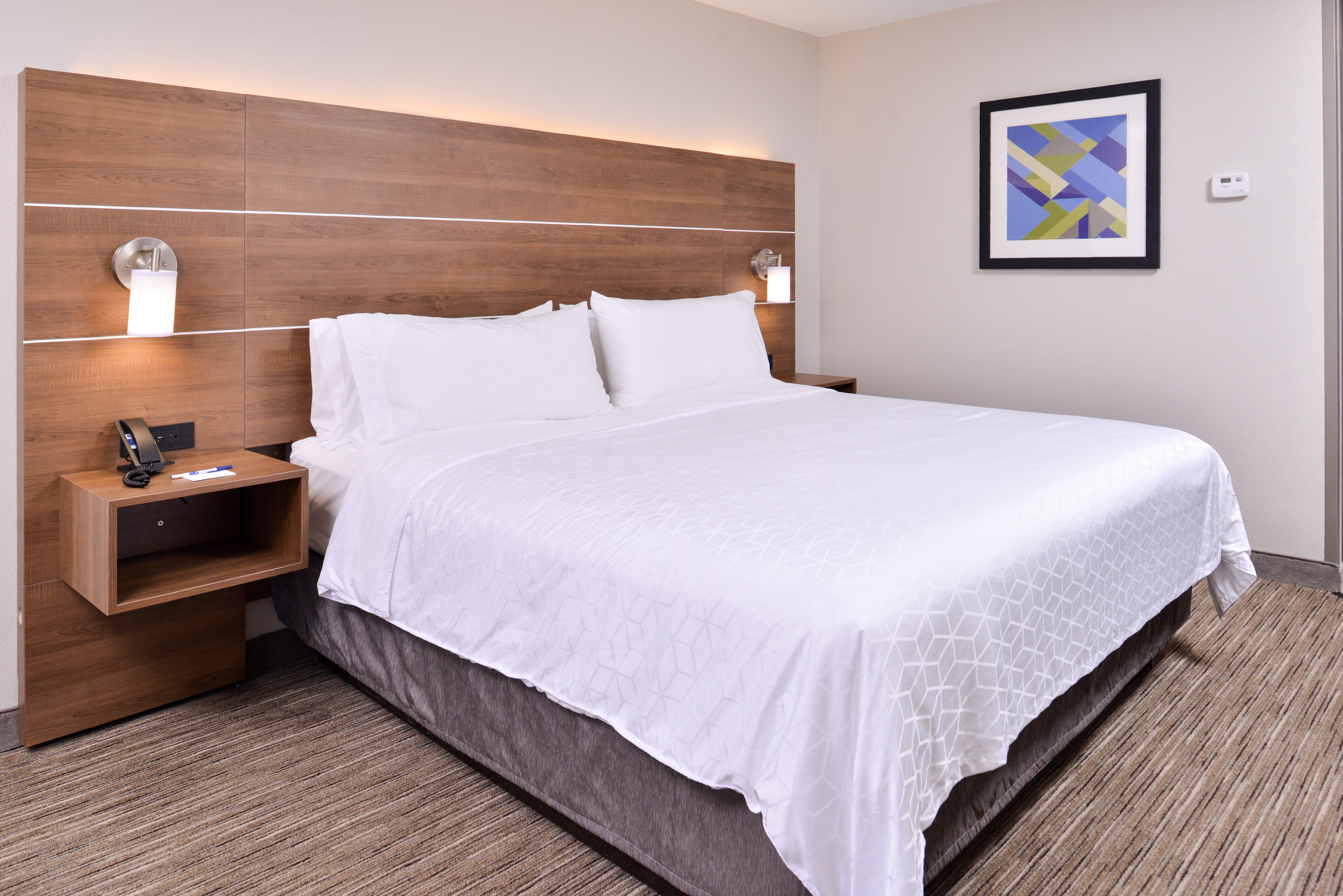 Express & By Ihg Hotel