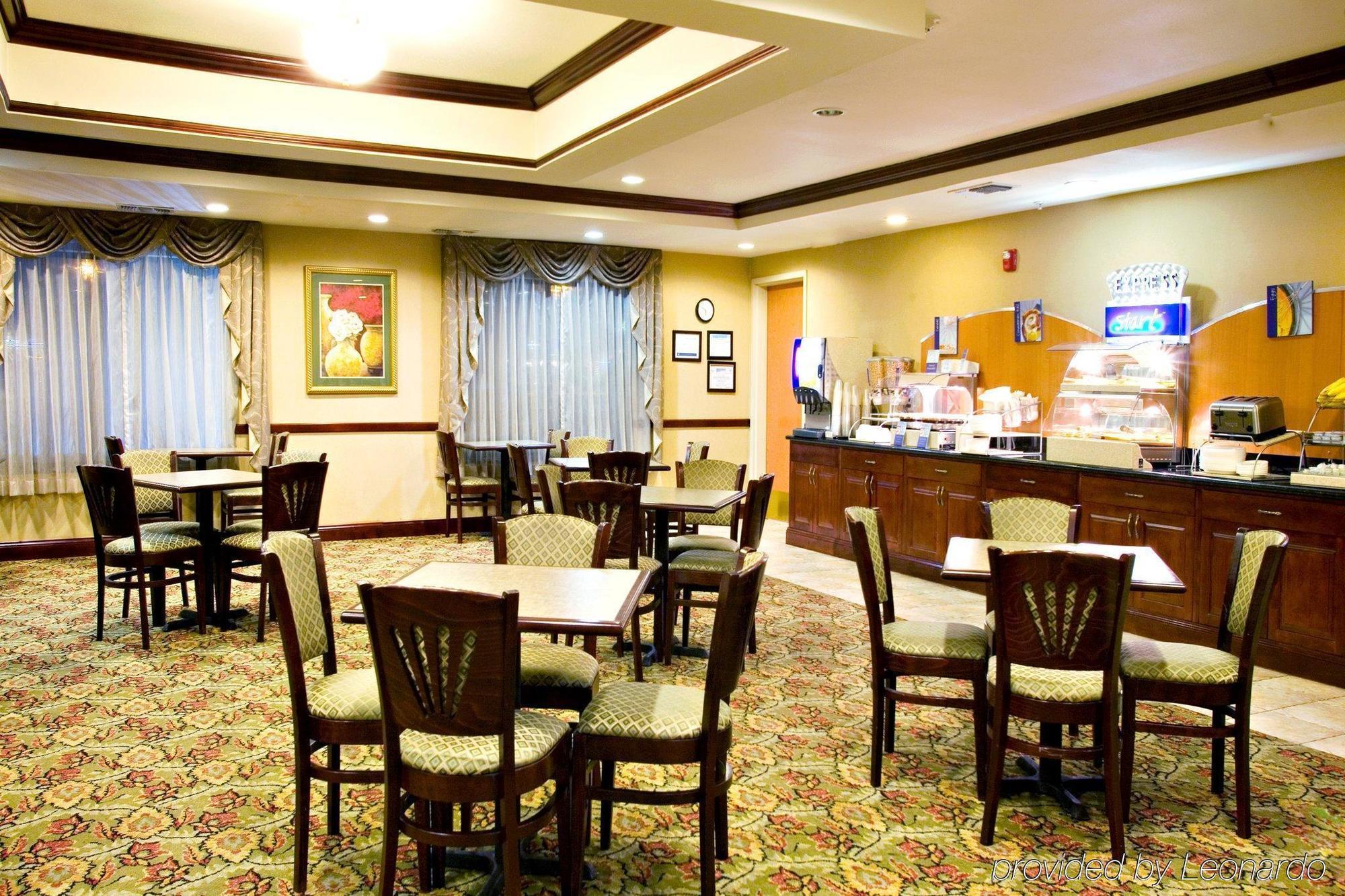 Express & By Ihg 3*